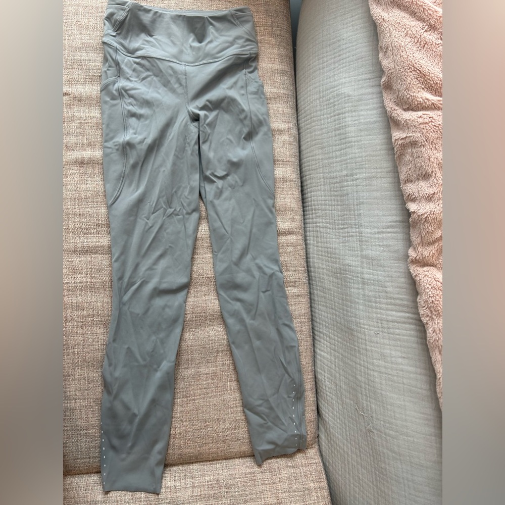 Lululemon Cropped Leggings